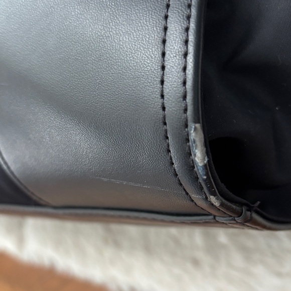 Tory Burch Ella Large Tote Bag - Picture 4 of 5